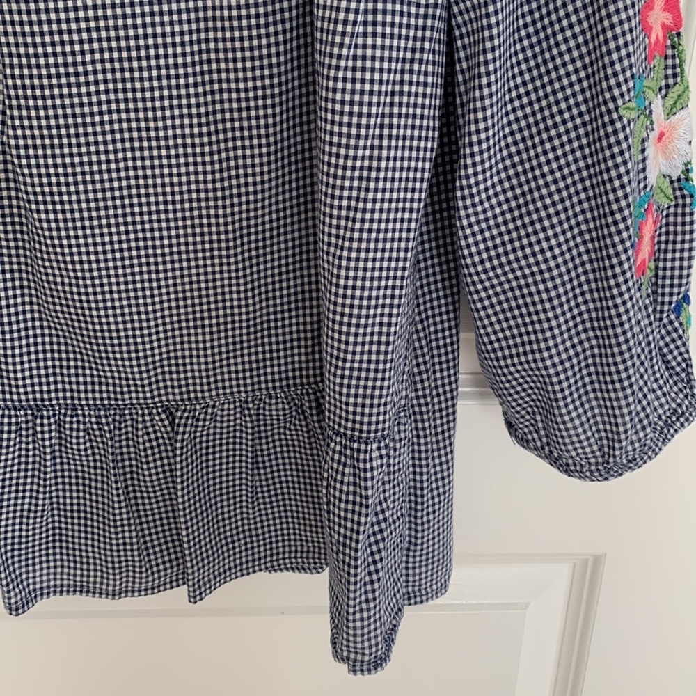 Liz Claiborne Top - Picture 5 of 5